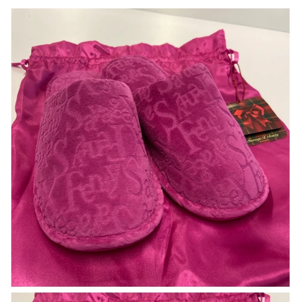 Fenty slippers